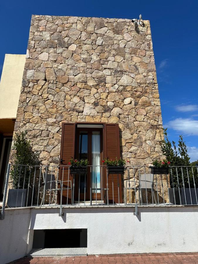 카니지오네 The Square Depandance B&B 외부 사진